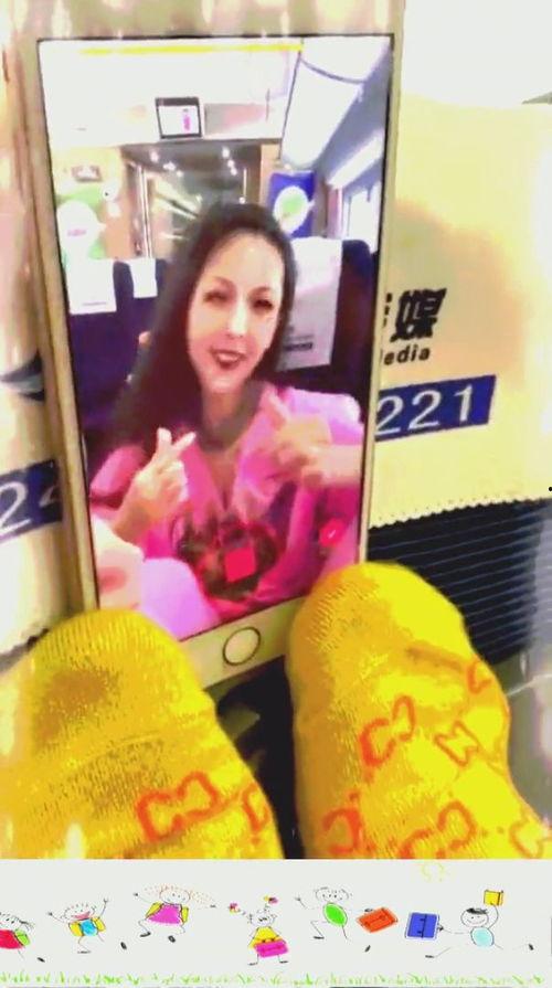 网红傻子是什么人物,背后的故事与影响力