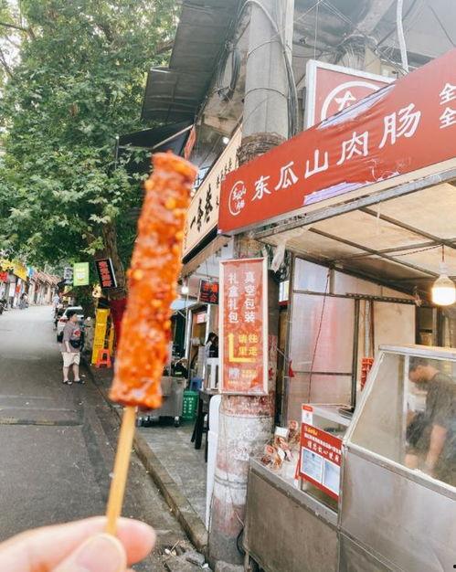 吃瓜小吃街,美食盛宴与市井生活的完美融合