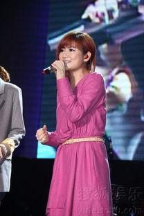 明星整天被粉丝,全天候的追捧与挑战