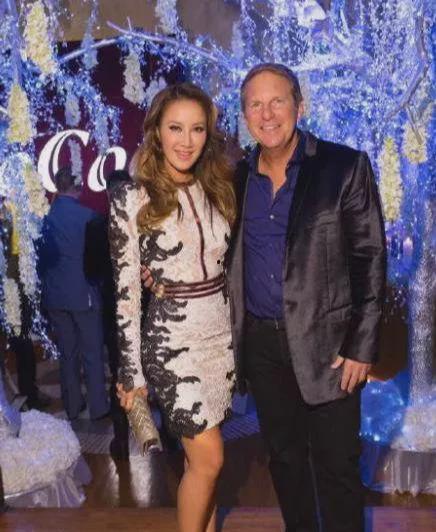 二姐爆料李玟完整版视频,二姐爆料背后的惊人真相