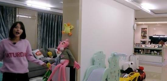 明星摆地,一场视觉与味蕾的狂欢之旅