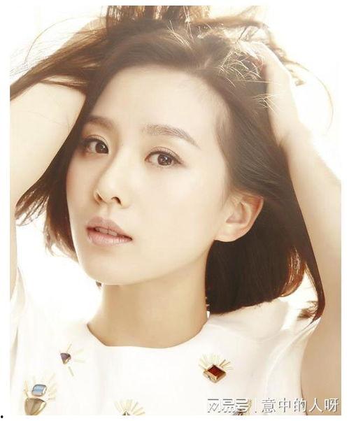 青春女明星,揭秘当红女明星的闪耀之路